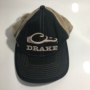 Men’s Drake Snap Closure Mesh Trucker’s Cap